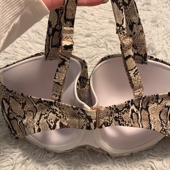 Bikini set - Picture 7 of 9